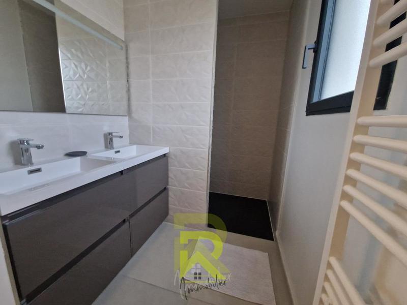 Villa - 134 m² - 5 pièces