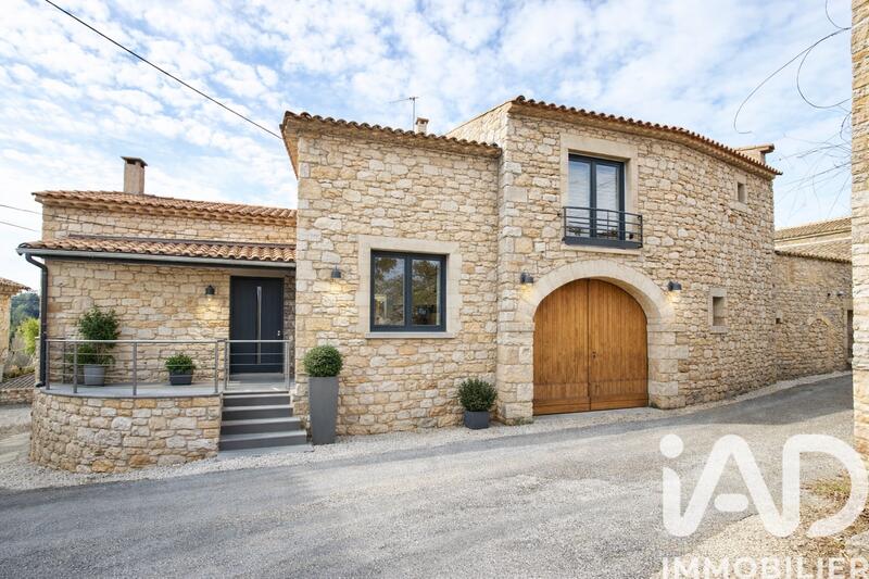Maison de village - 110 m² - 5 pièces