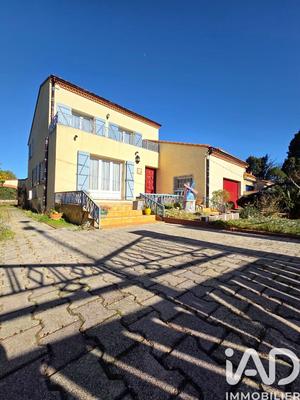 Maison - 165 m² - 7 pièces