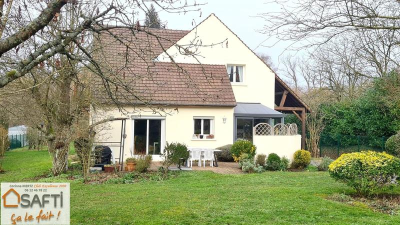 Maison - 246 m² - 7 pièces