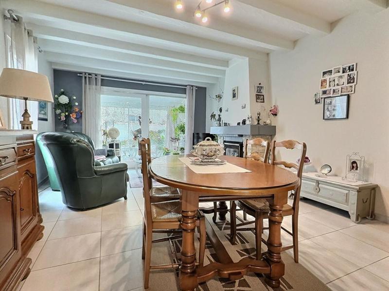 Maison - 80 m² - 4 pièces