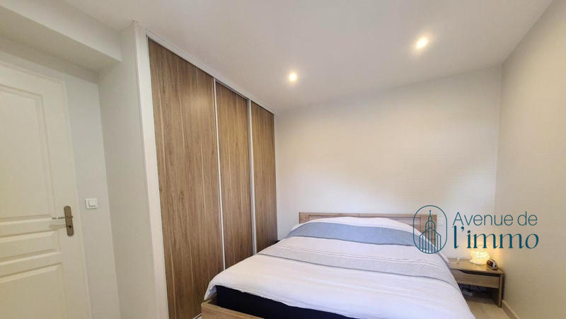 Maison - 121 m² - 5 pièces