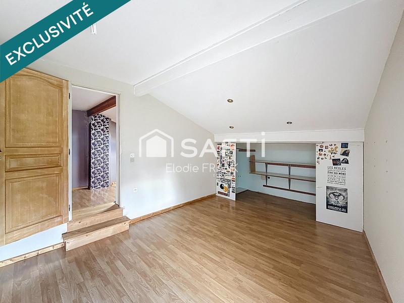 Maison - 151 m² - 6 pièces