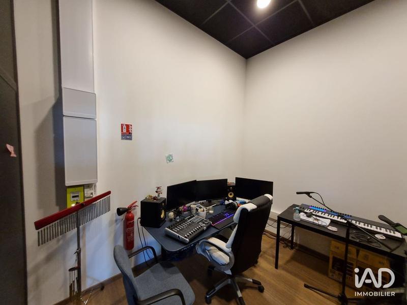 Bureau - 543 m²