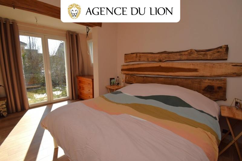 Maison - 162 m² - 7 pièces