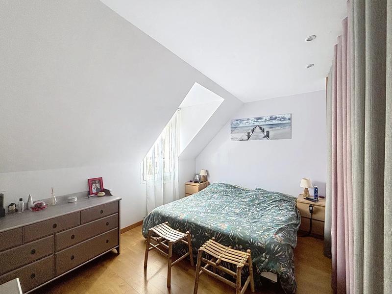 Maison - 101 m² - 6 pièces