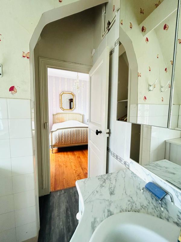 Villa - 121 m² - 6 pièces