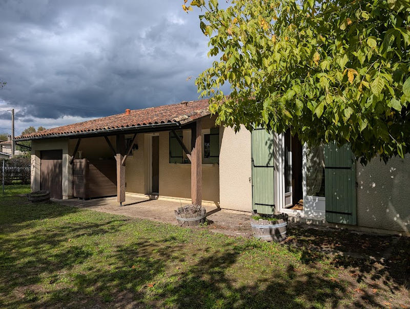 Maison - 99 m² - 5 pièces