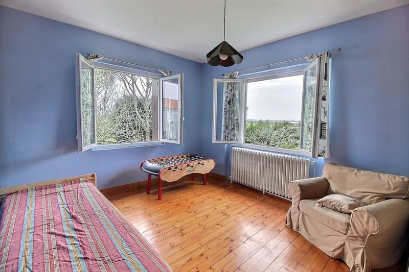 Maison - 143 m² - 7 pièces