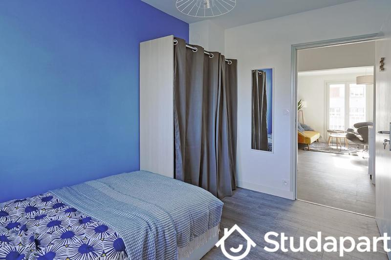 Chambre - 10 m² - 1 pièce