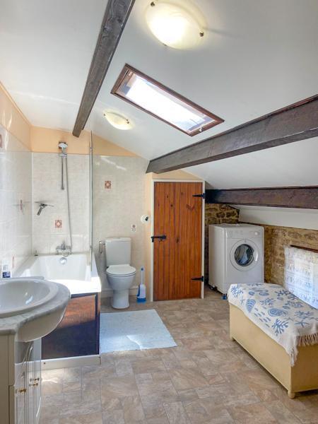 Maison en pierre - 133 m² - 6 pièces