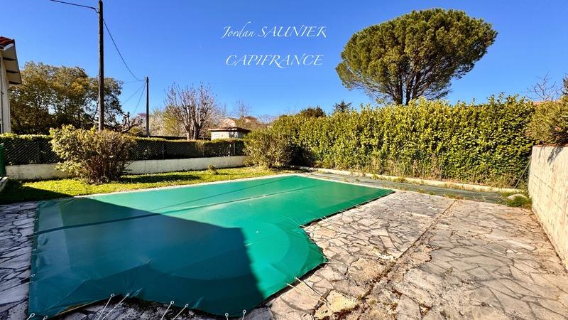 Maison - 97 m² - 4 pièces