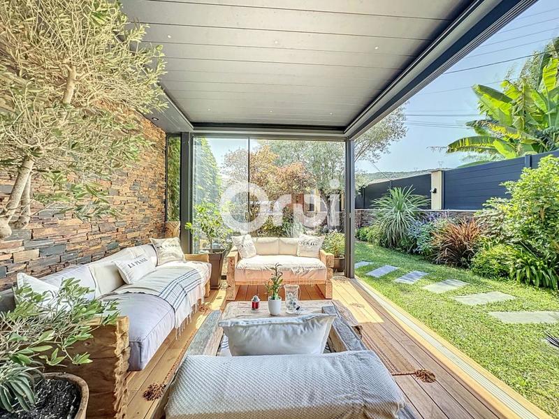 Maison - 88 m² - 3 pièces