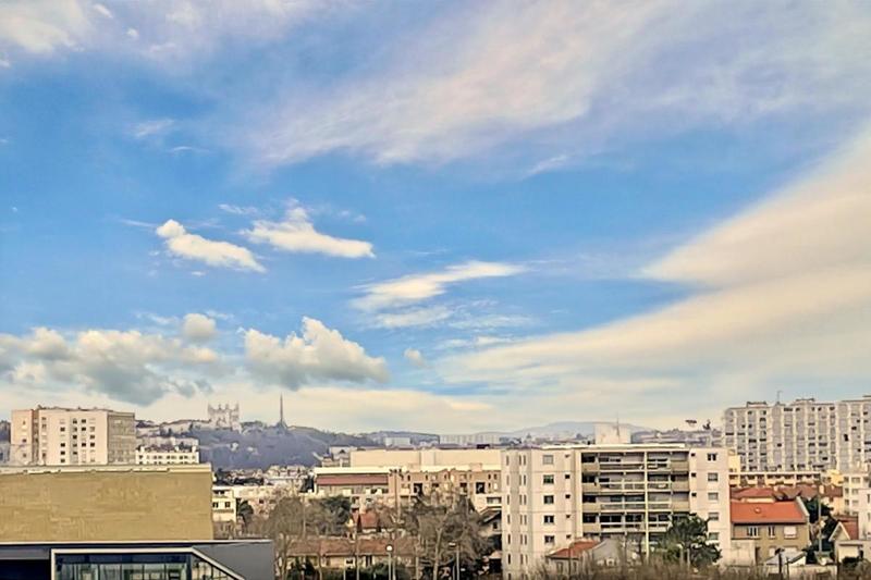 Appartement ancien - 126 m² - 5 pièces