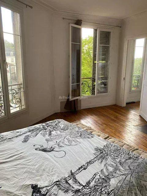 Appartement - 85 m² - 3 pièces