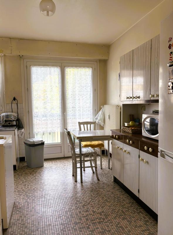 Appartement - 97 m² - 4 pièces