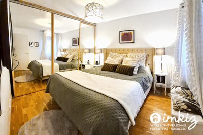 Appartement - 81 m² - 4 pièces