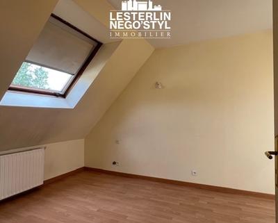 Maison - 96 m² - 4 pièces