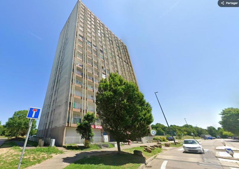 Appartement - 108 m² - 4 pièces