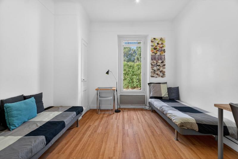 Villa - 203 m² - 6 pièces