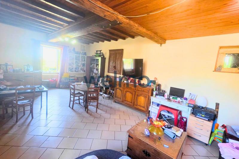 Propriété - 143 m² - 6 pièces