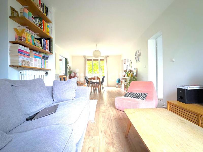 Appartement ancien - 112 m² - 5 pièces