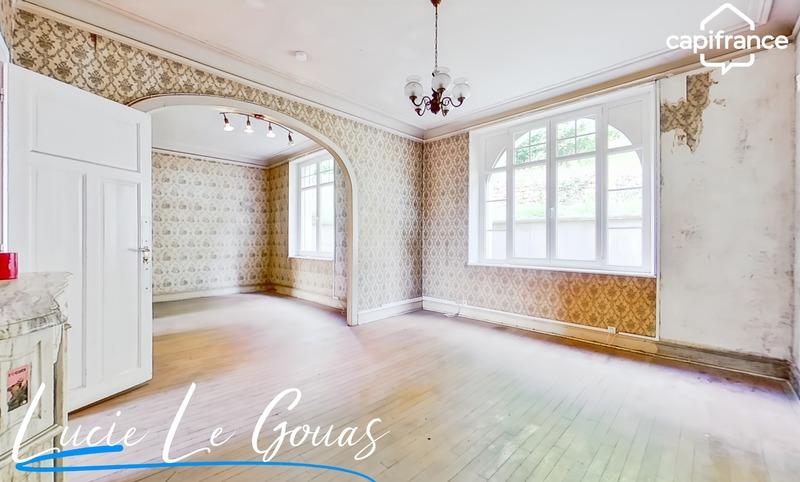 Maison - 177 m² - 8 pièces