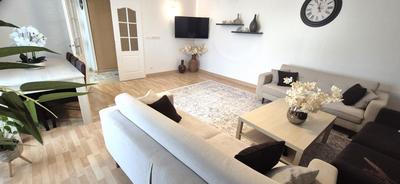 Maison - 121 m² - 5 pièces