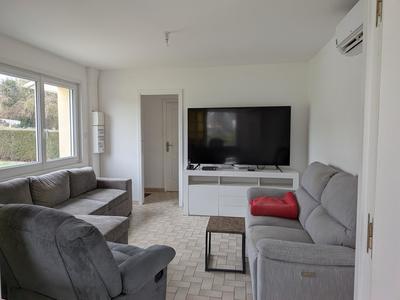 Maison - 104 m² - 4 pièces