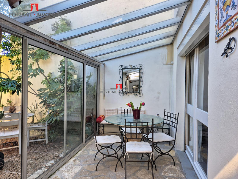 Maison traditionnelle - 87 m² - 4 pièces