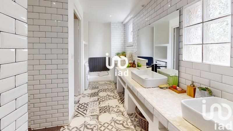 Maison - 197 m² - 6 pièces