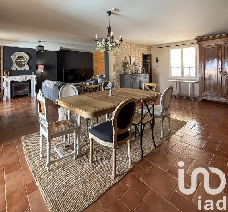 Maison - 297 m² - 11 pièces