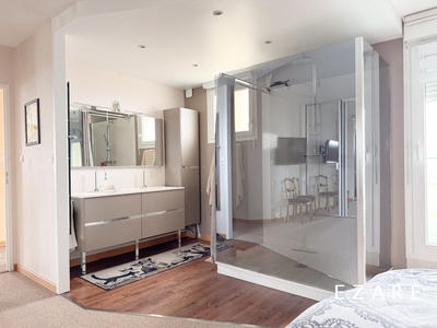 Appartement - 98 m² - 4 pièces