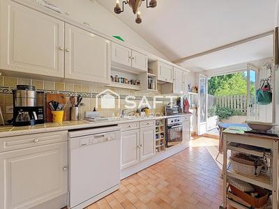 Maison - 165 m² - 7 pièces