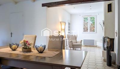 Maison - 121 m² - 6 pièces