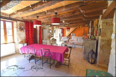 Maison de village - 157 m² - 6 pièces