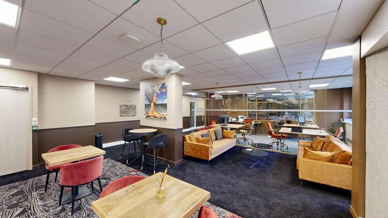 Bureau - 1 150 m² - 11 pièces