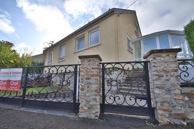 Maison - 180 m² - 5 pièces