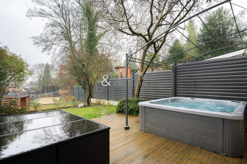 Maison - 129 m² - 6 pièces