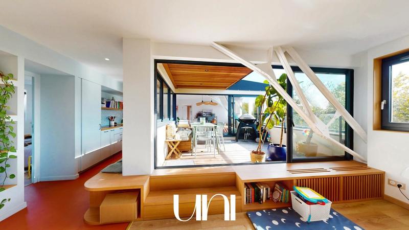 Appartement - 121 m² - 5 pièces