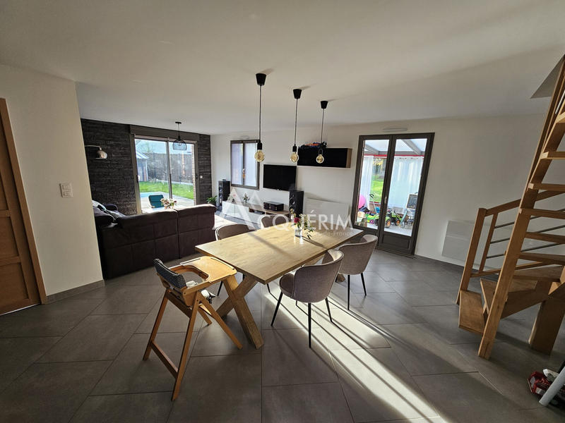 Maison - 100 m² - 5 pièces