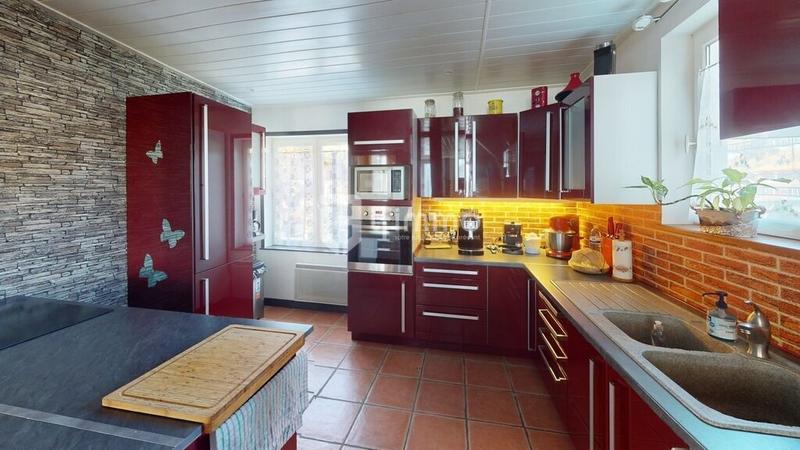 Maison - 153 m² - 7 pièces