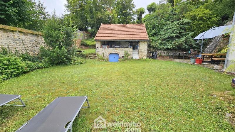 Maison - 107 m² - 6 pièces