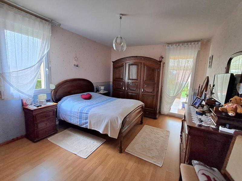 Maison - 160 m² - 8 pièces