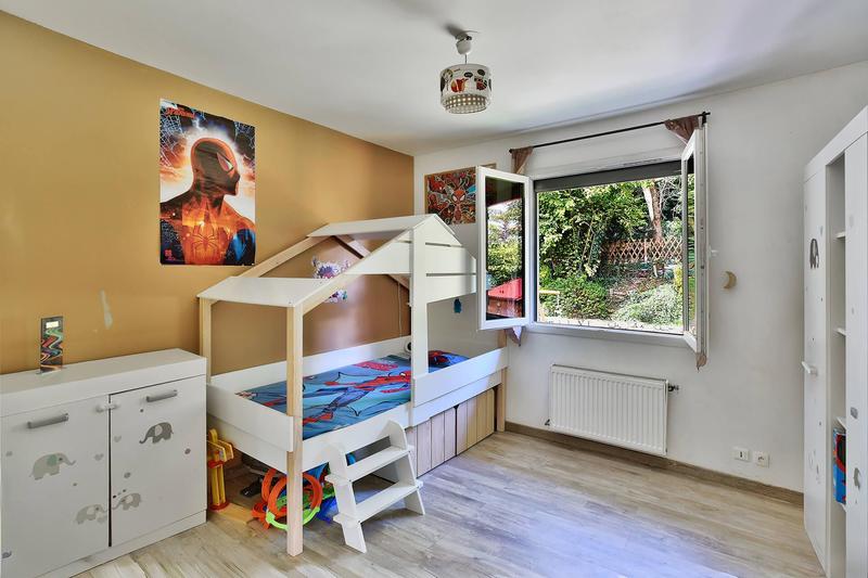 Maison - 145 m² - 6 pièces