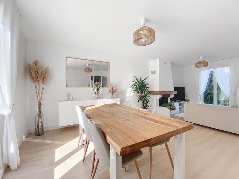 Pavillon - 75 m² - 4 pièces