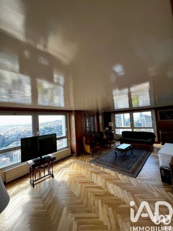 Appartement - 110 m² - 4 pièces