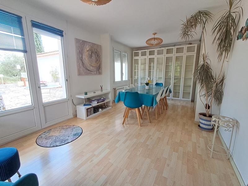 Maison - 191 m² - 7 pièces