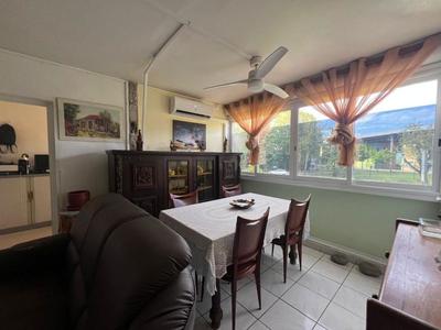 Appartement - 65 m² - 4 pièces