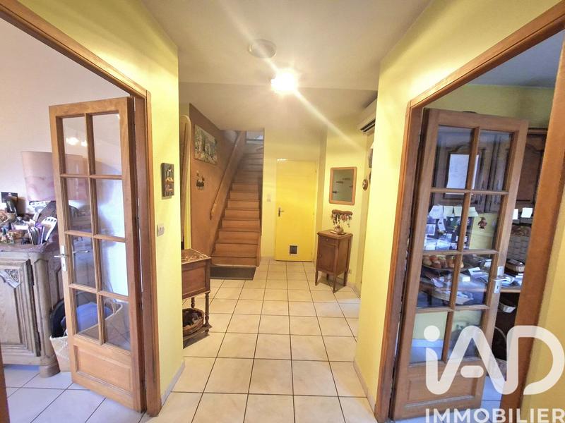 Maison - 179 m² - 8 pièces